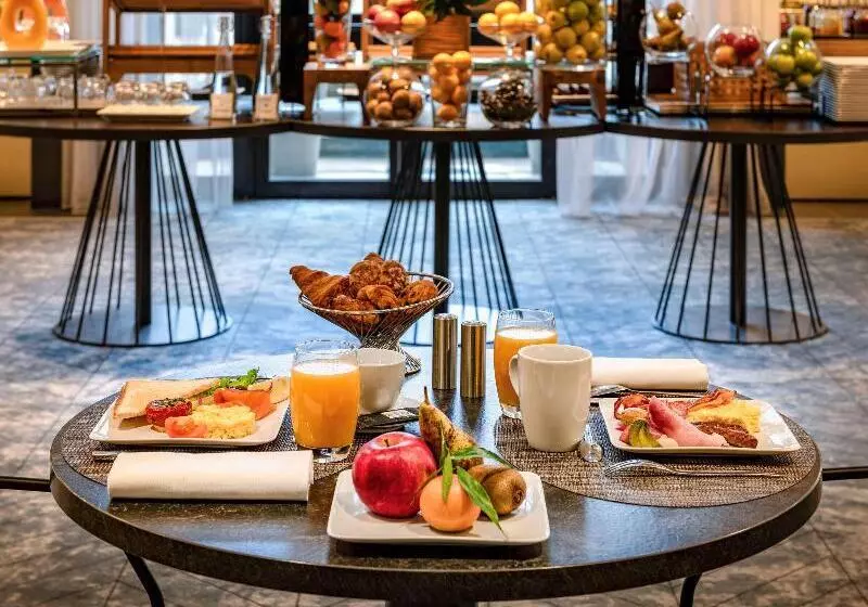 בית מלון כפרי Mgallery Le Louis Versailles Château