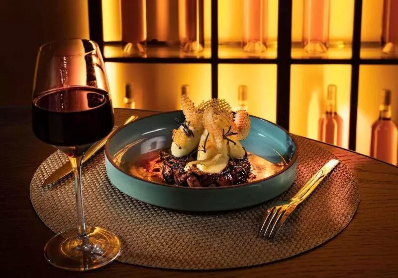 בית מלון כפרי Mgallery Le Louis Versailles Château