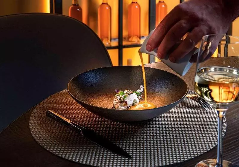 בית מלון כפרי Mgallery Le Louis Versailles Château