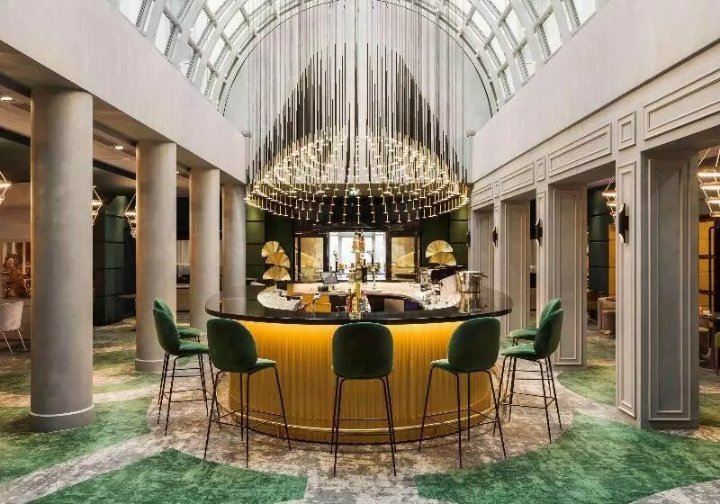 בית מלון כפרי Mgallery Le Louis Versailles Château