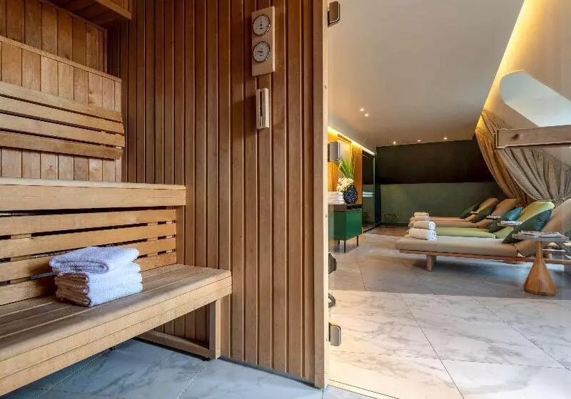 בית מלון כפרי Mgallery Le Louis Versailles Château