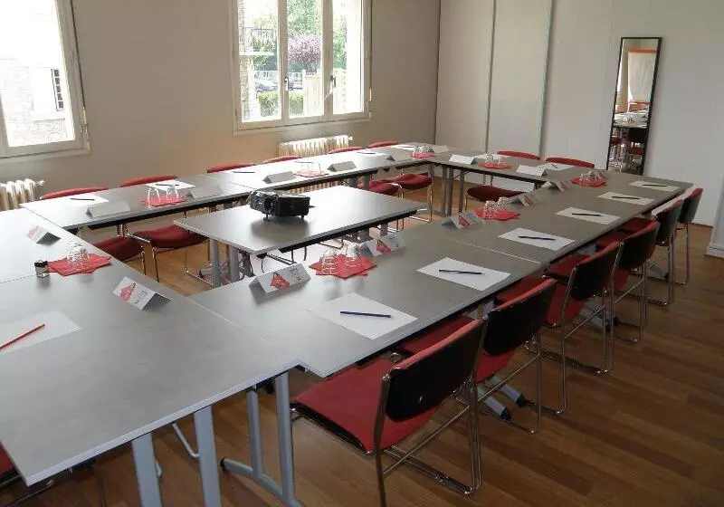 Hotel Ibis Brive Centre