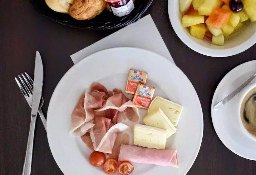 酒店 Kyriad Grenoble Centre