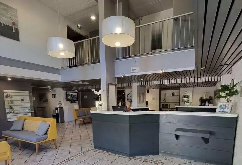 Kyriad Hotel Montpellier Centre Antigone