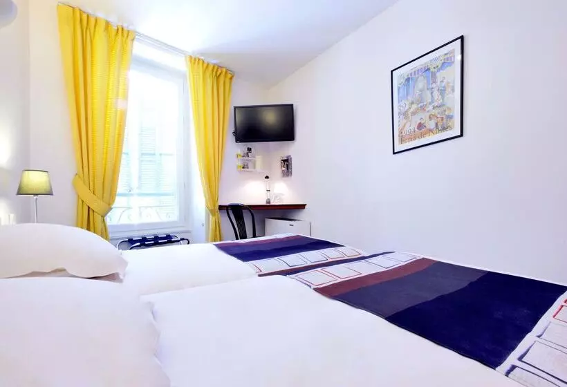 هتل Kyriad Nimes Centre