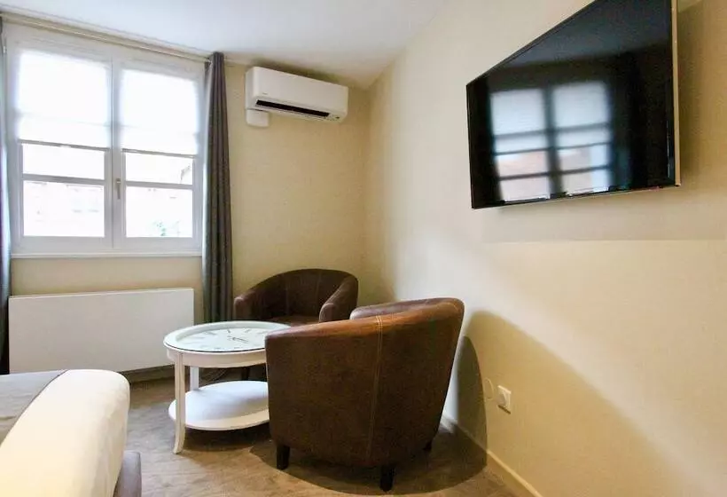 ホテル Restaurant Le Maréchal   Teritoria