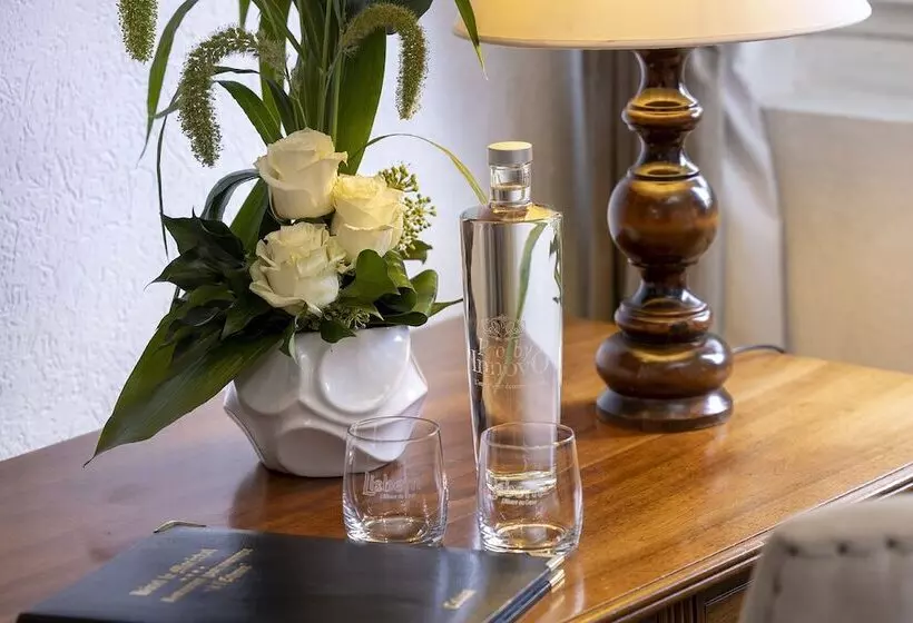 ホテル Restaurant Le Maréchal   Teritoria