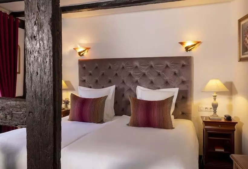 ホテル Restaurant Le Maréchal   Teritoria