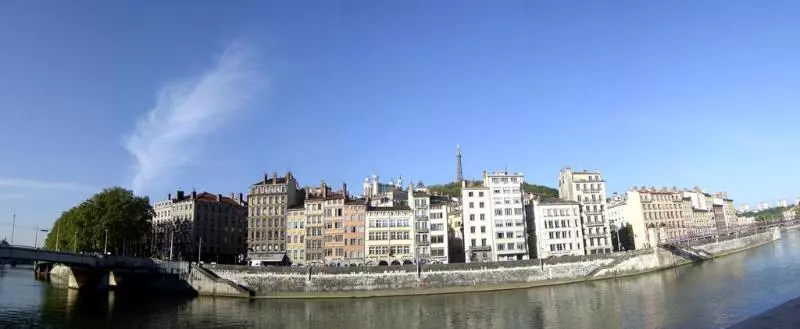 Отель Le Phenix