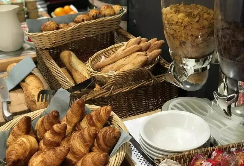 هتل Le Richelieu Bacchus