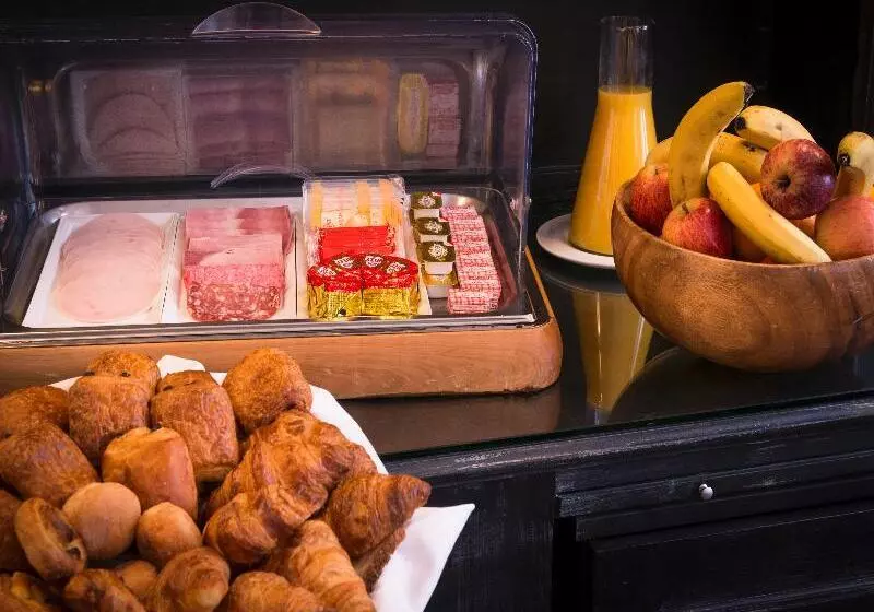 ホテル Magda Champs Elysees