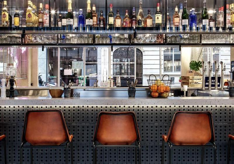 هتل Moxy Paris Bastille