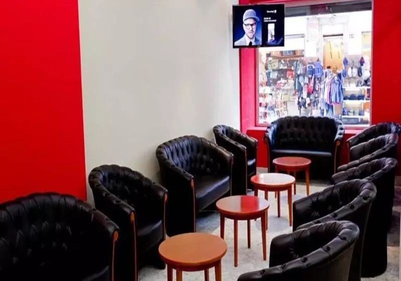 هتل Saint Etienne