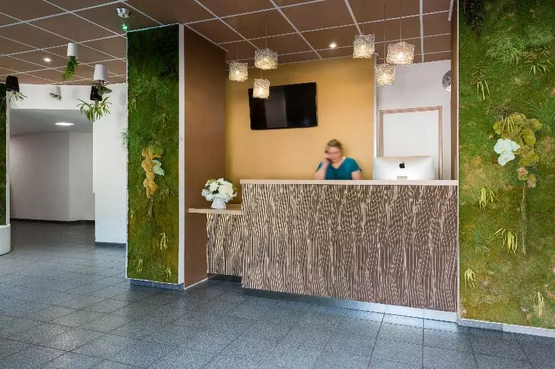 The Originals City, Archotel, Sens