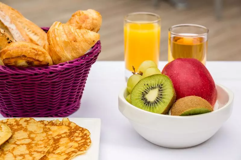 Резиденция Hôtel The Originals Résidence De Rohan