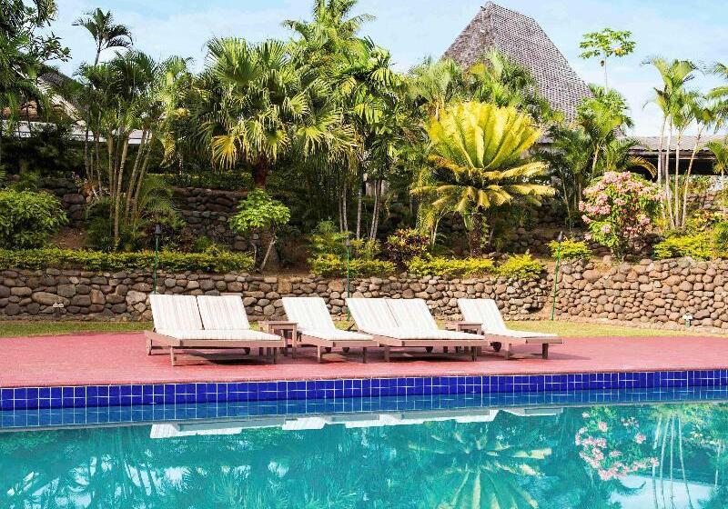 منتجع Novotel Nadi