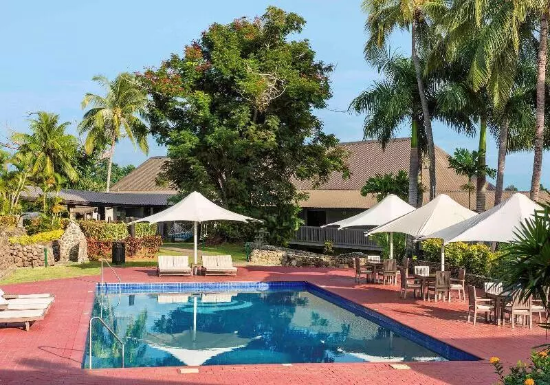 渡假胜地  Novotel Nadi