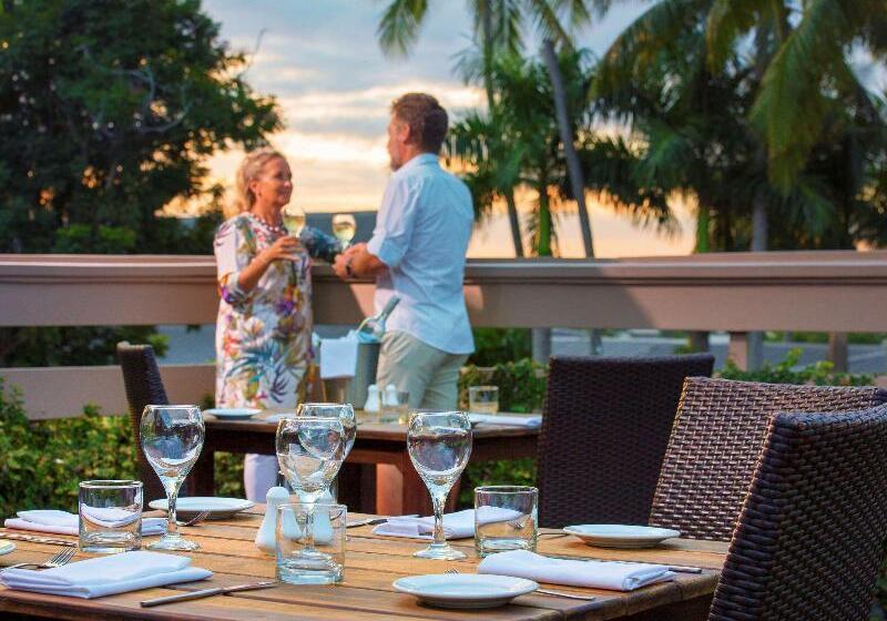 منتجع Novotel Nadi