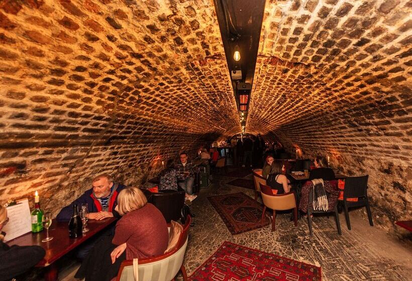 בית מלון כפרי Aberdeen Douglas