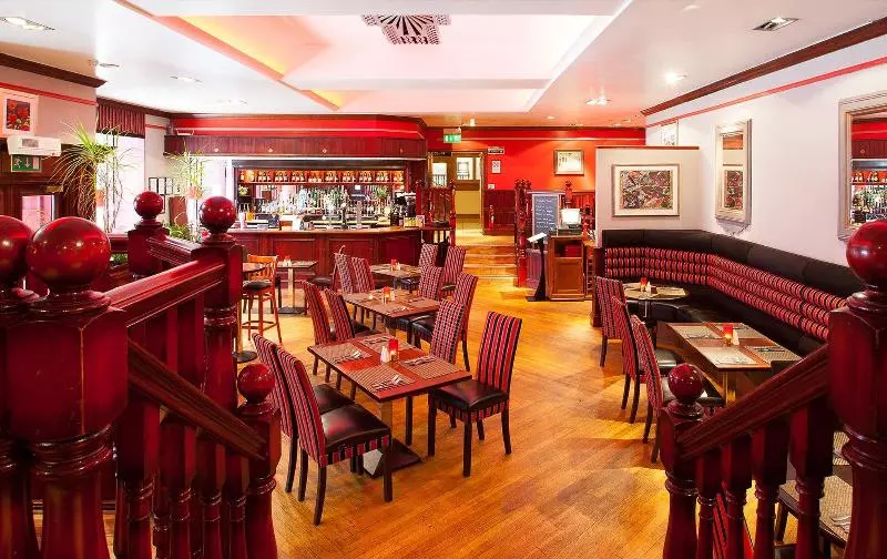 酒店 Aberdeen Douglas