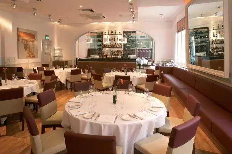 호텔 Abode Canterbury