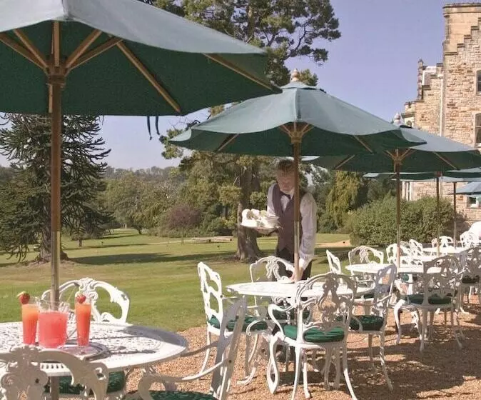 Отель Ashdown Park