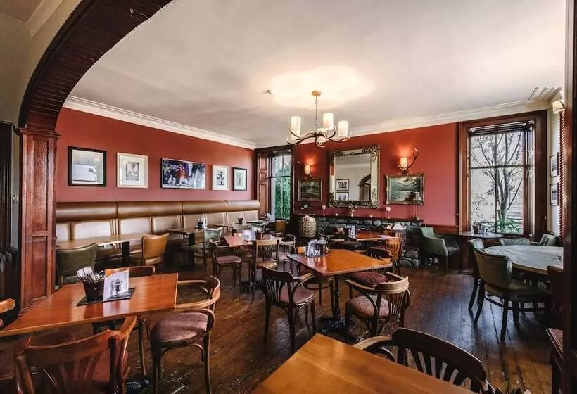 Отель Boat Country Inn And Restaurant