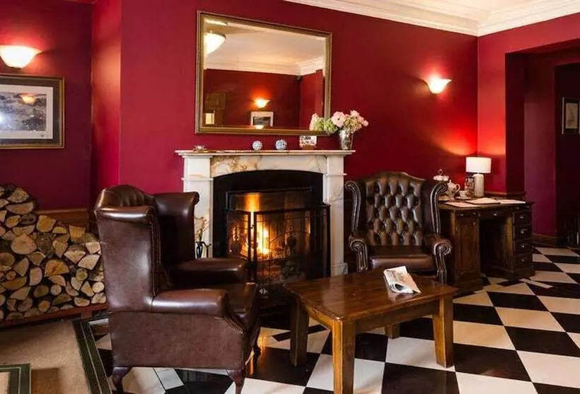 Отель Boat Country Inn And Restaurant