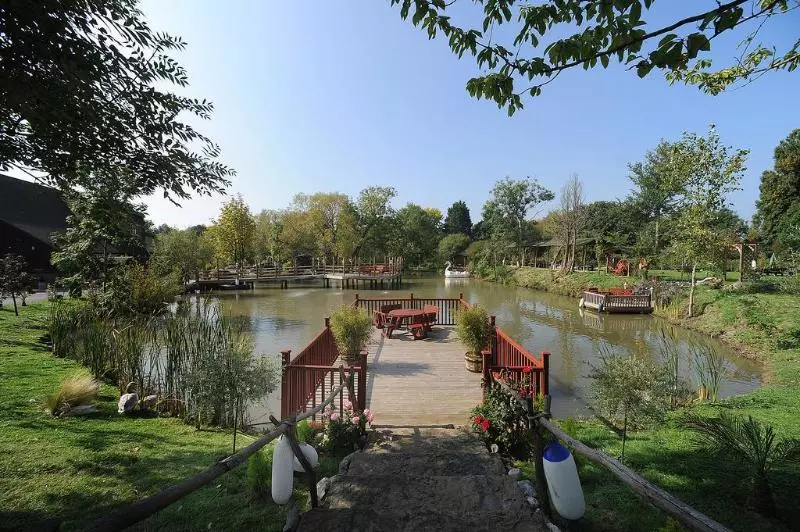 فندق Boship Lions Farm