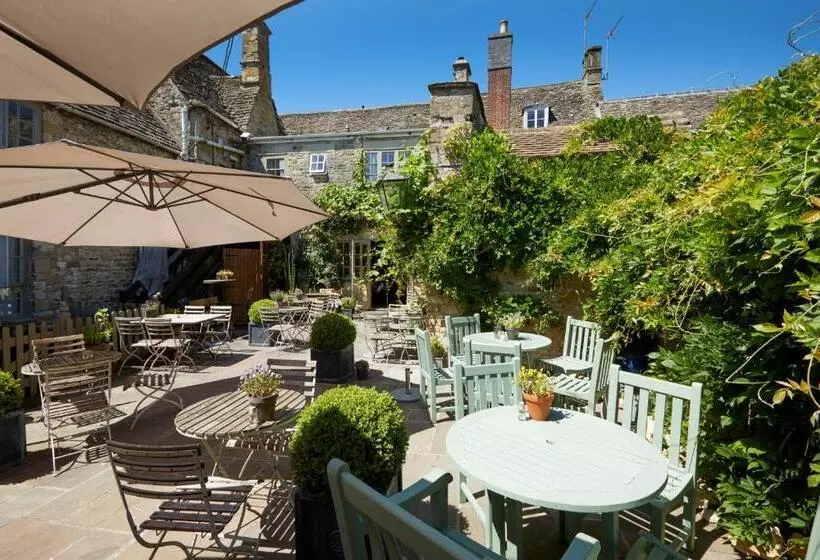 فندق Burford House Bh