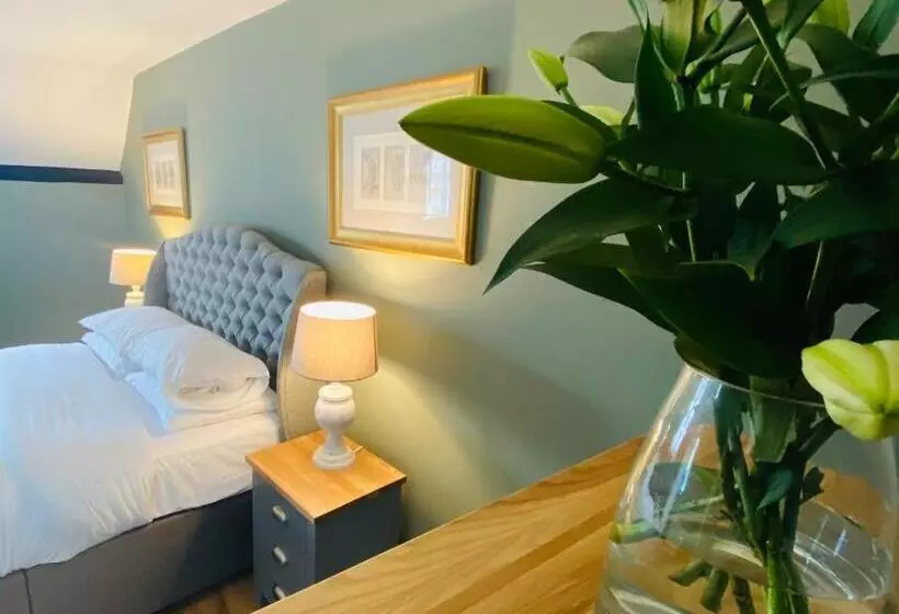 فندق Burford House Bh