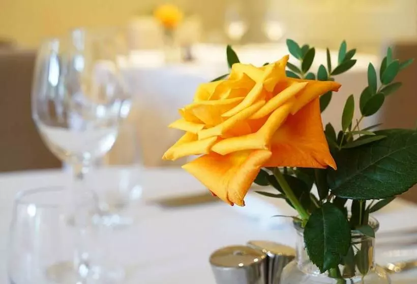 Cotswold House Hotel And Spa   A Bespoke