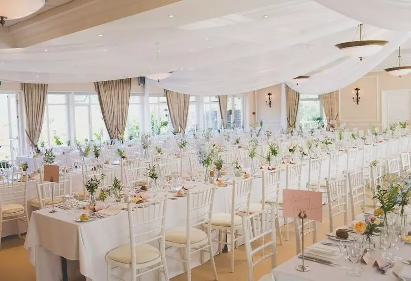 ホテル The Alfriston