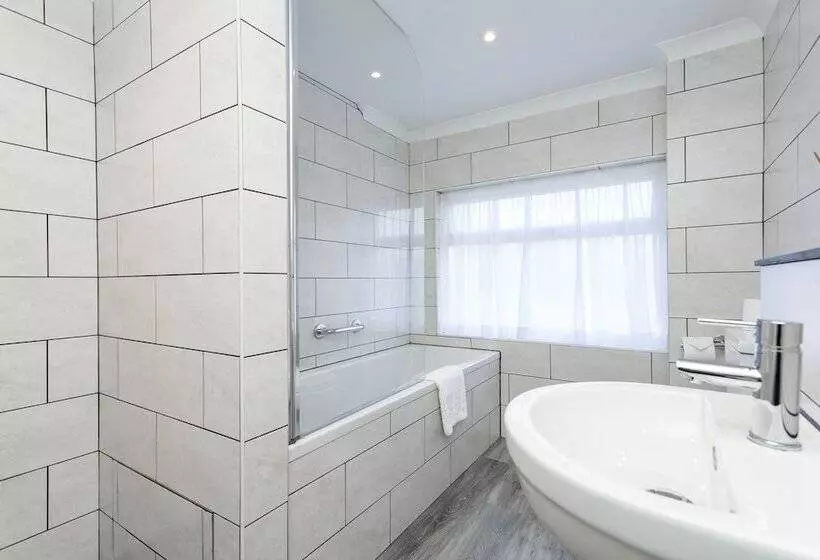 ホテル The Alfriston