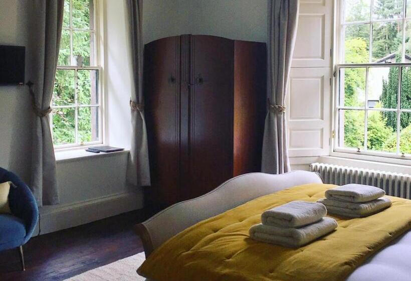 فندق Heathpark House