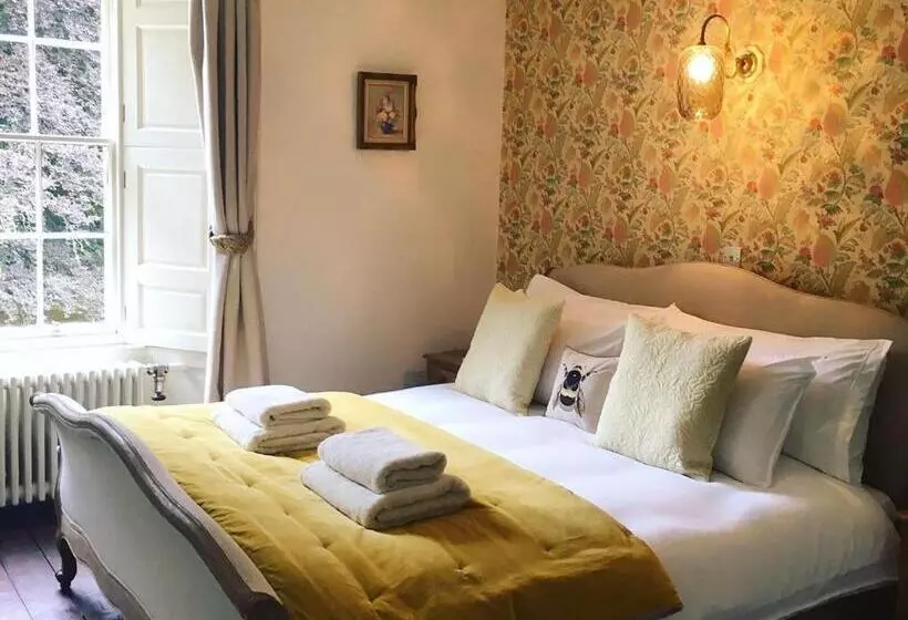 هتل Heathpark House