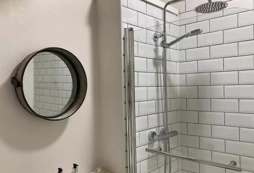 هتل Heathpark House