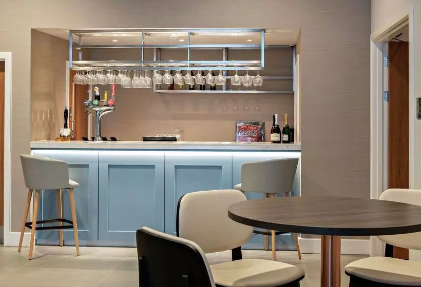 فندق Hilton Garden Inn Abingdon Oxford