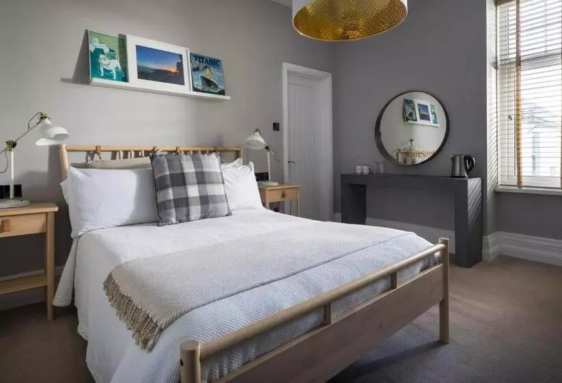 בית מלון כפרי Housel Bay