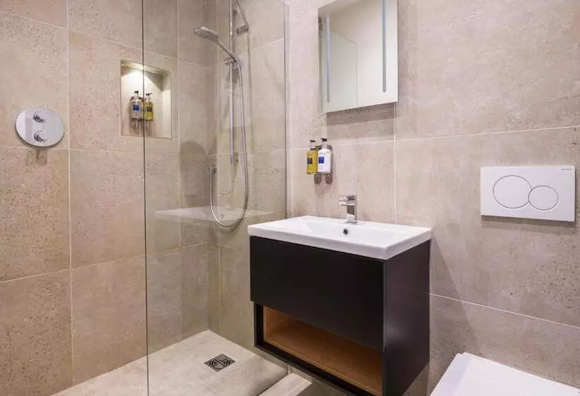 בית מלון כפרי Housel Bay