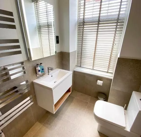 בית מלון כפרי Housel Bay