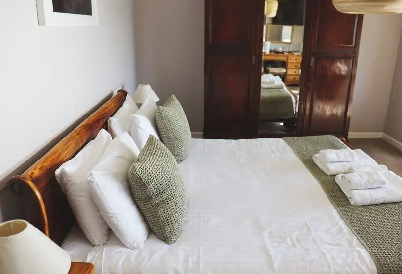 Hotel Housel Bay