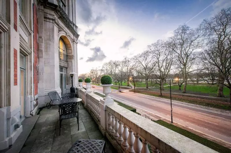 هتل Mandarin Oriental Hyde Park, London