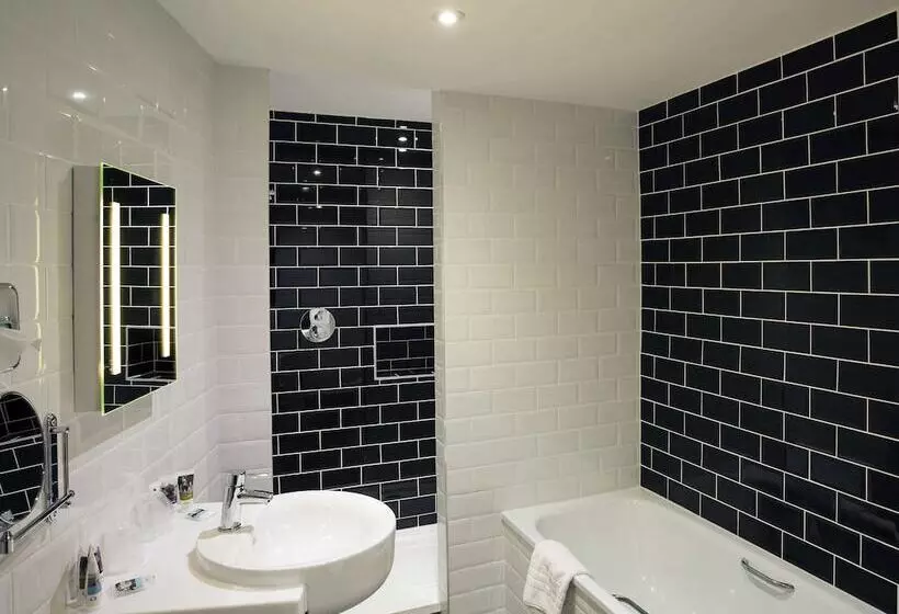 فندق Mercure Doncaster Centre Danum