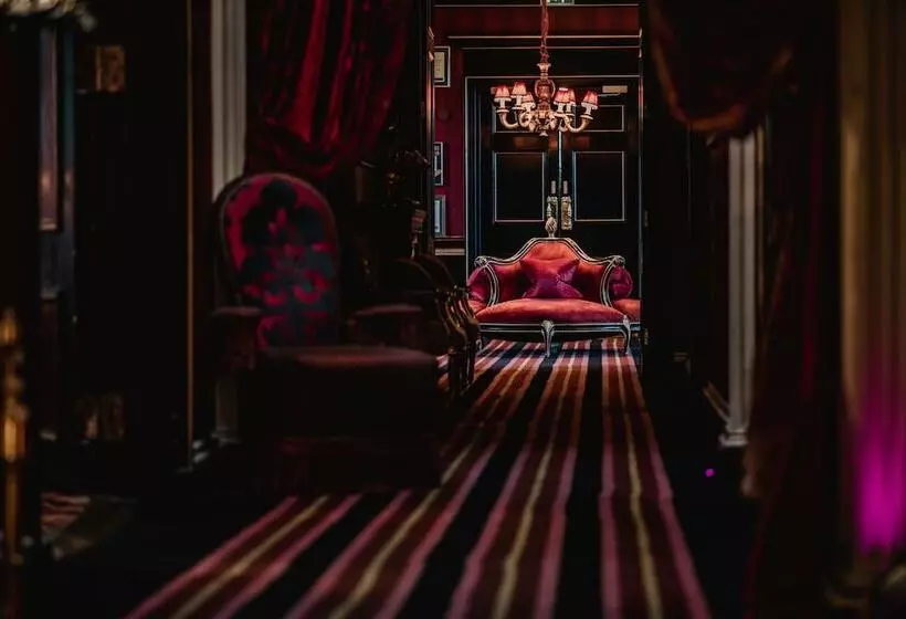 هتل Prestonfield House