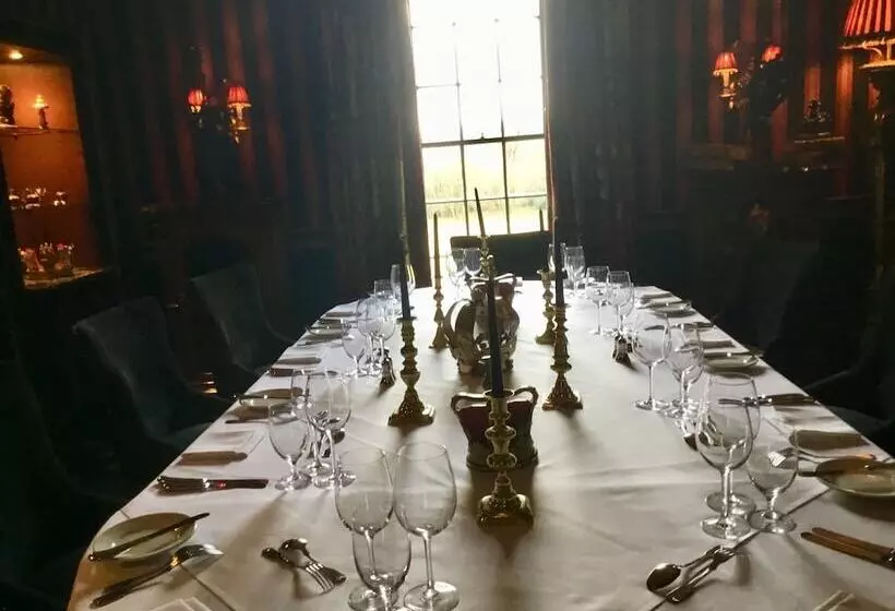 هتل Prestonfield House