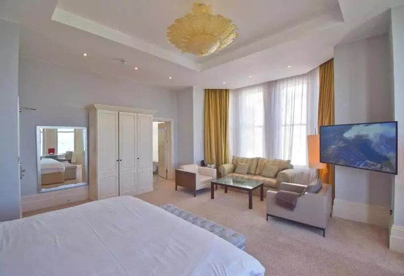 Отель The Chatsworth