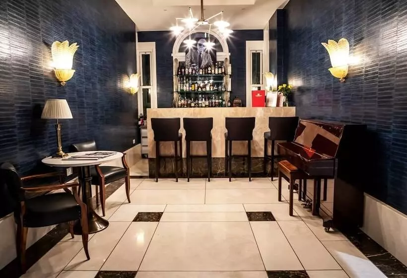 Отель The Chatsworth