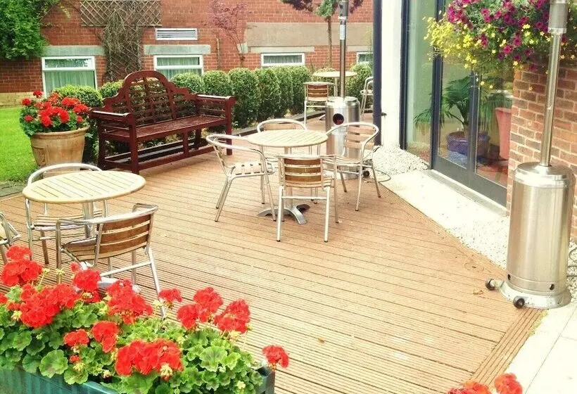 هتل Birmingham Great Barr