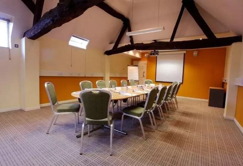 هتل Birmingham Great Barr